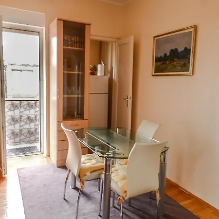 Petra 071 贝尔格莱德